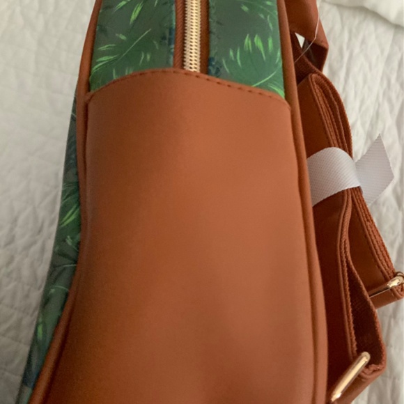 Jurassic park mini backpack - Picture 5 of 11